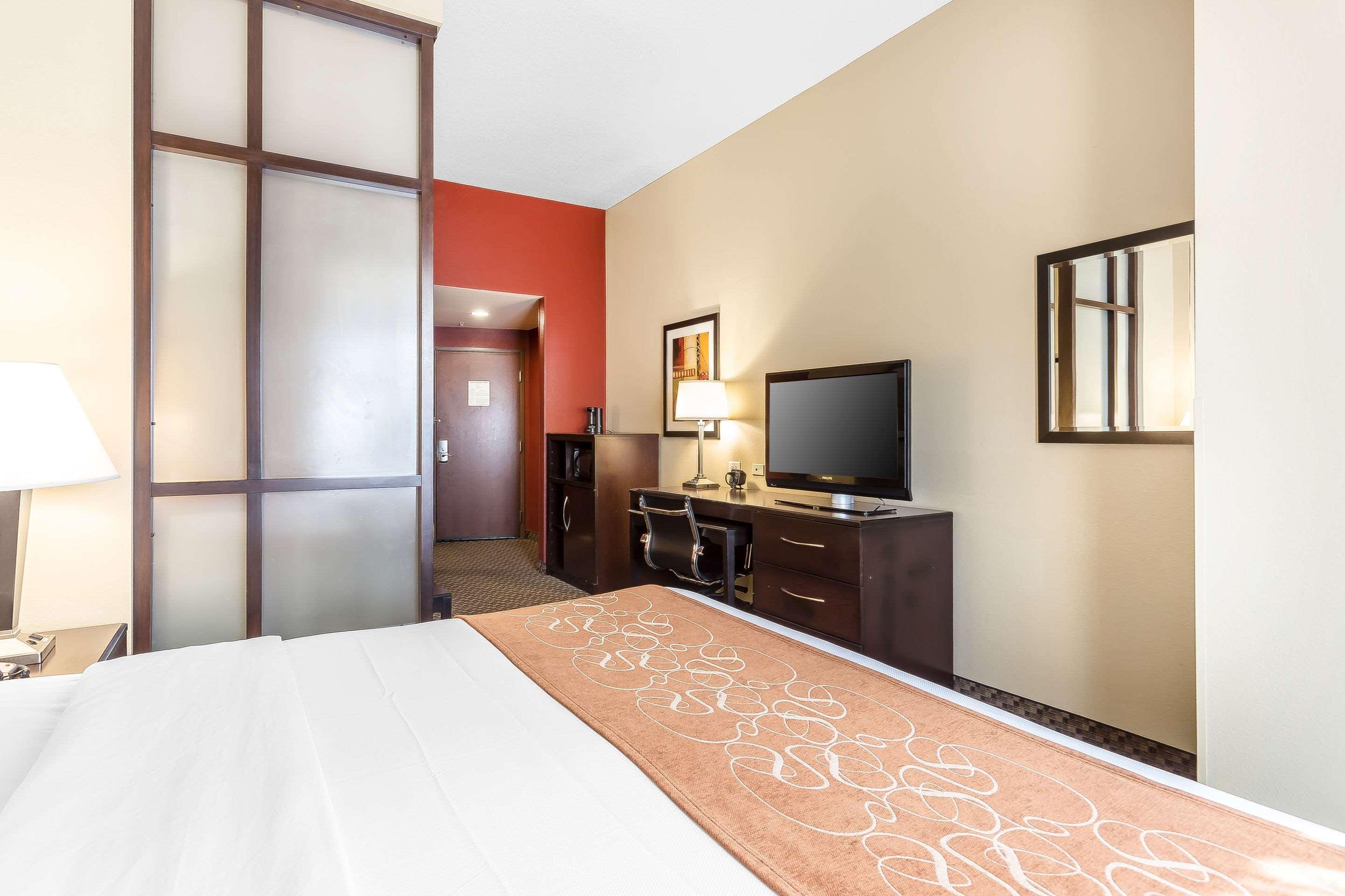 Comfort Suites Charleston West Ashley Ngoại thất bức ảnh