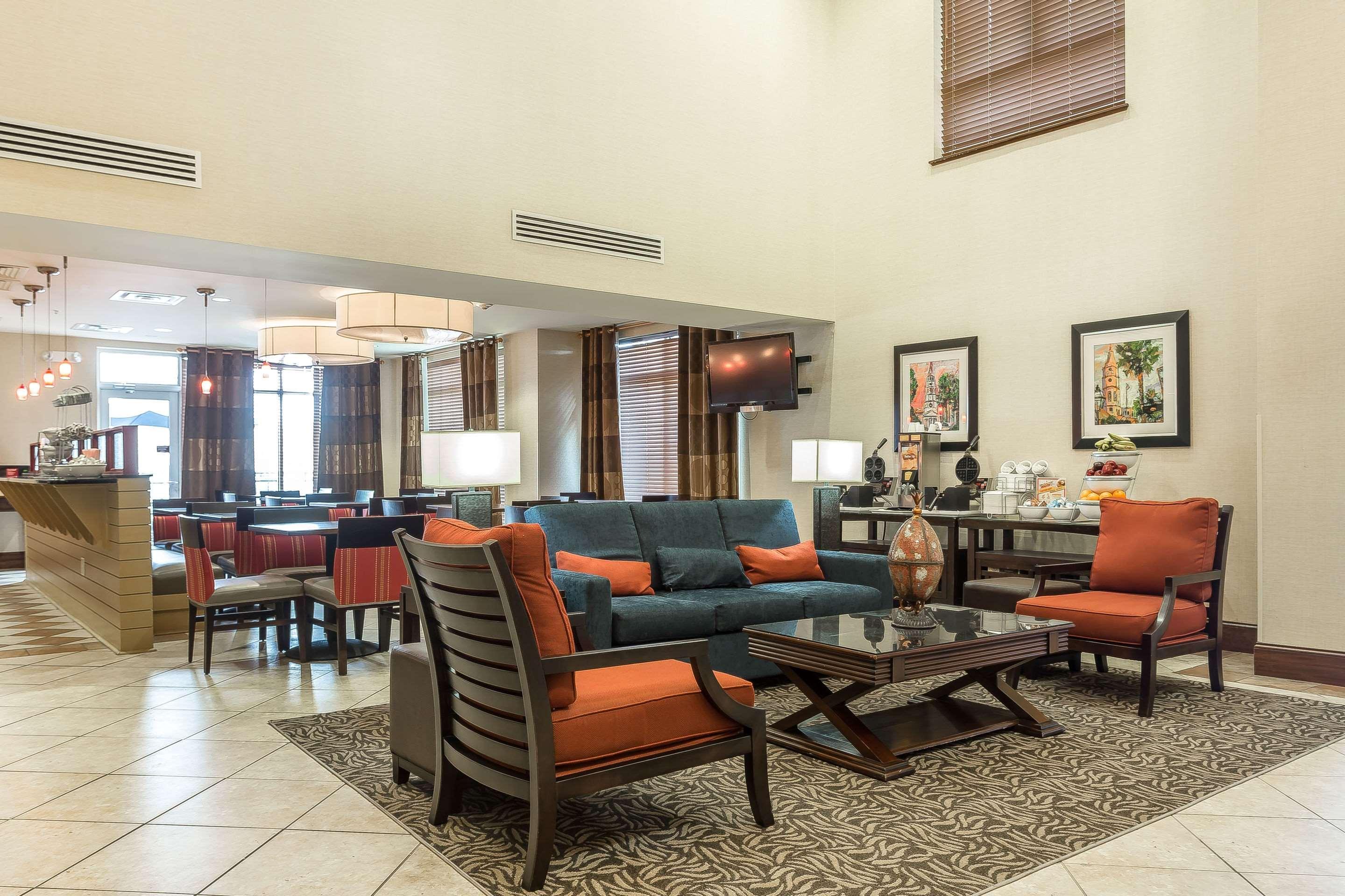 Comfort Suites Charleston West Ashley Ngoại thất bức ảnh