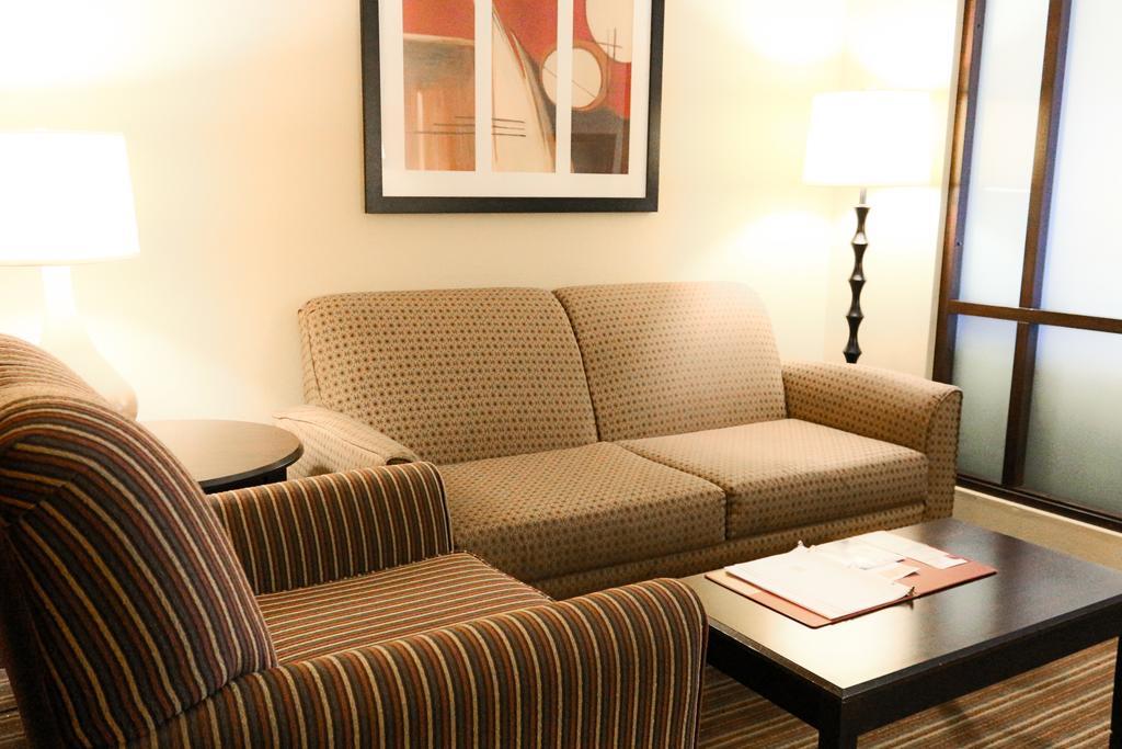 Comfort Suites Charleston West Ashley Ngoại thất bức ảnh
