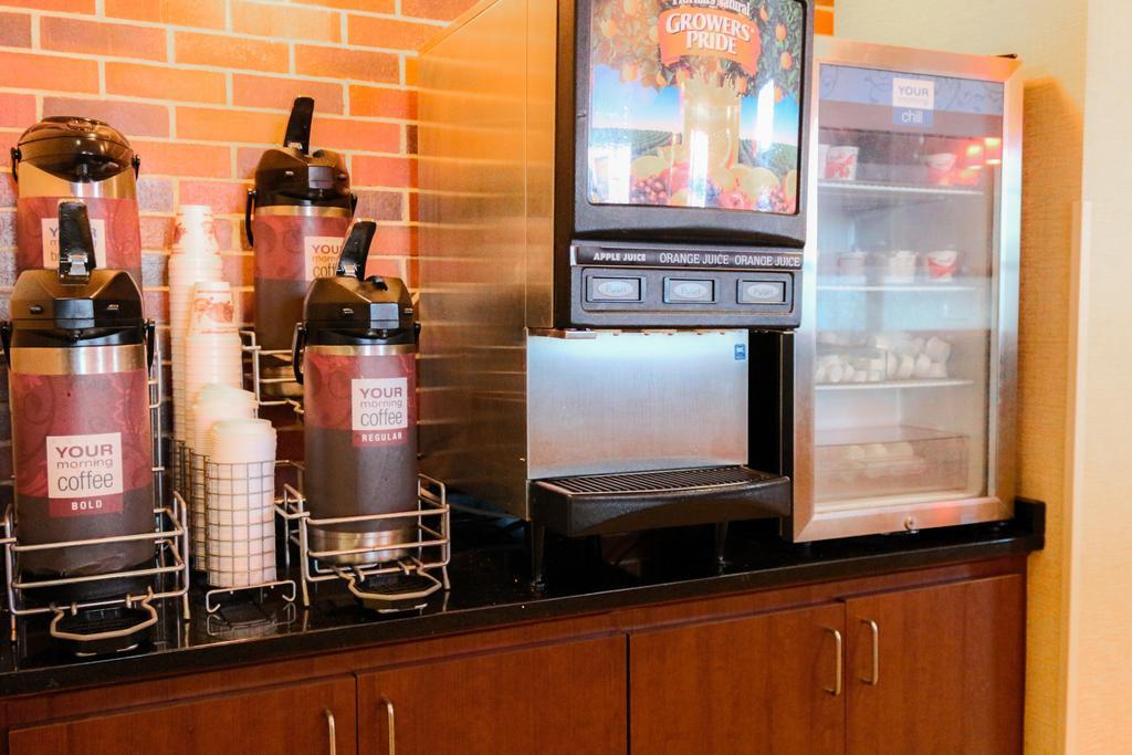 Comfort Suites Charleston West Ashley Ngoại thất bức ảnh