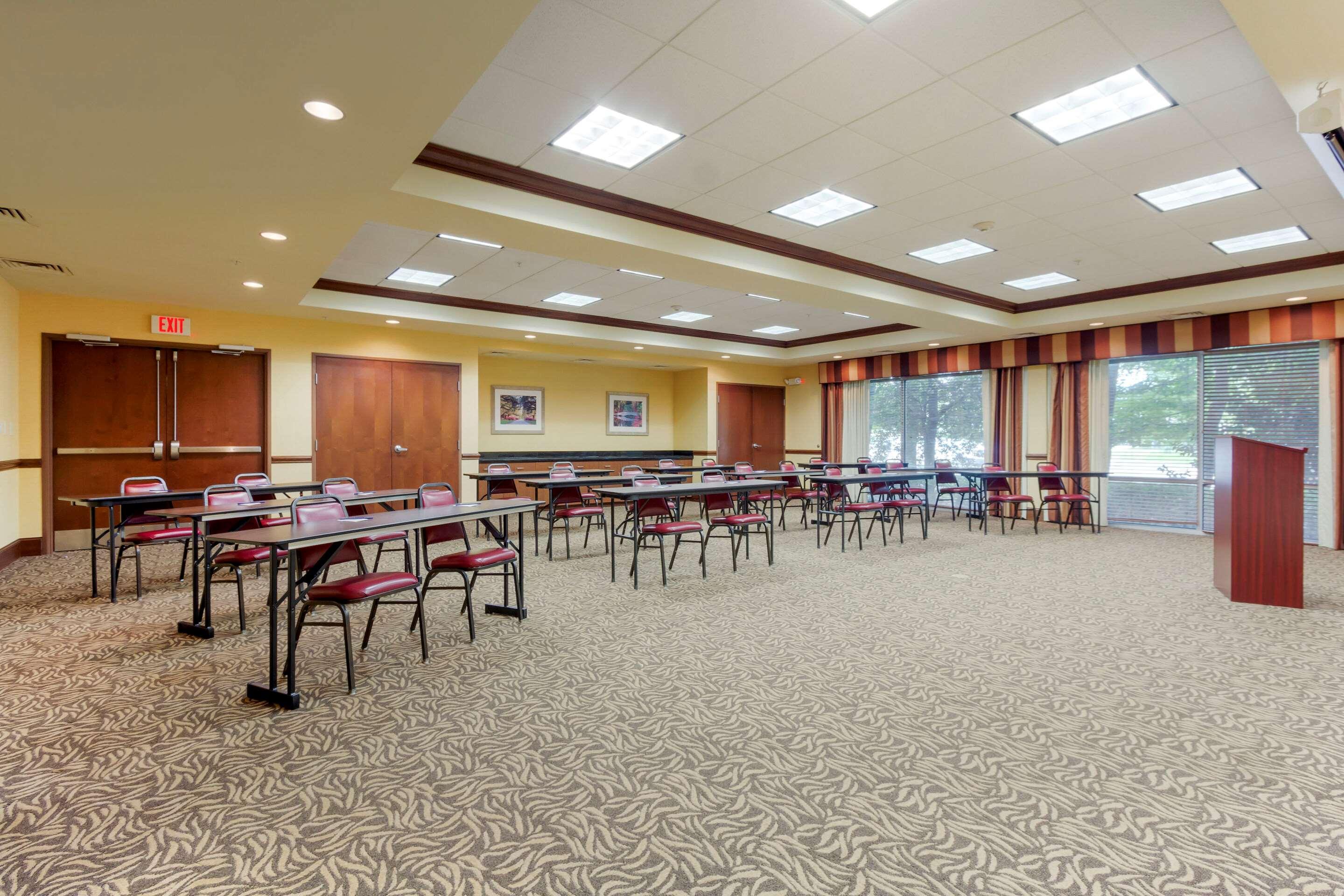 Comfort Suites Charleston West Ashley Ngoại thất bức ảnh