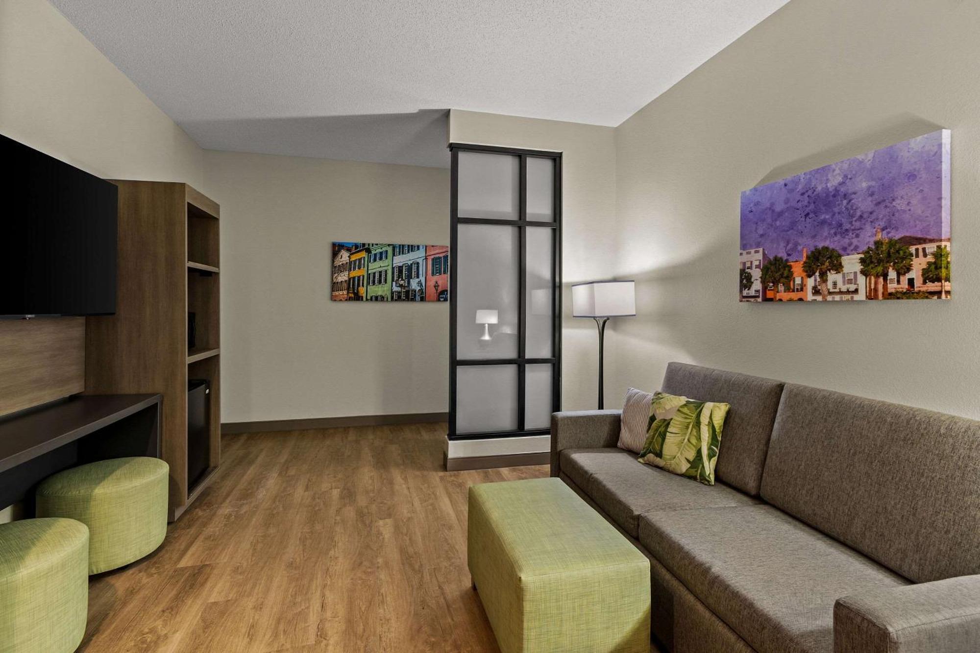 Comfort Suites Charleston West Ashley Ngoại thất bức ảnh